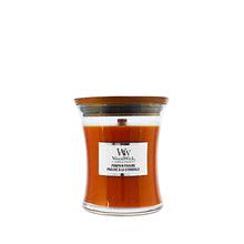 WOODWICK Pumpkin Praline Vonna Candle With Wooden Wick 275 G - Parfumby.com