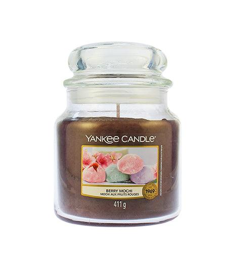 YANKEE CANDLE Scented Candle 411 G - Parfumby.com
