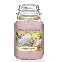 YANKEE CANDLE Sunny Daydream Candle - Scented candle 104 G - Parfumby.com