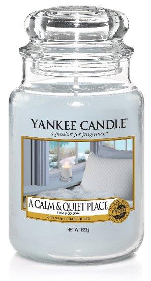 YANKEE CANDLE A Calm & Quiet Place Candle - A scented candle 623 G - Parfumby.com
