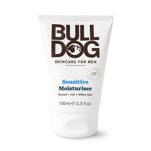 BULLDOG Sensitive Moisturiser - Moisturizing cream for men for sensitive skin 100ml