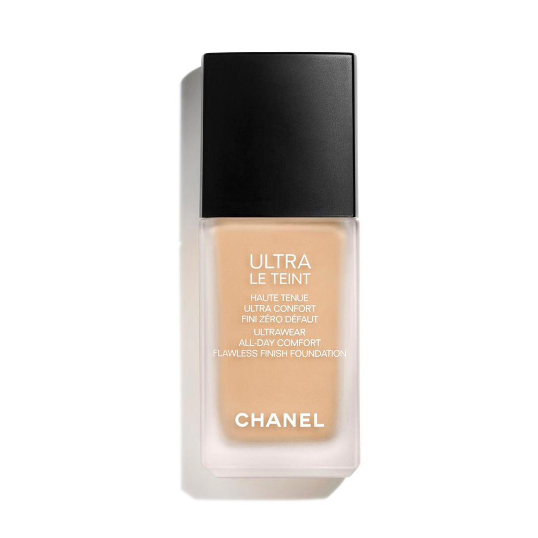 CHANEL  Ultra Le Teint Fluide Foundation  for Woman