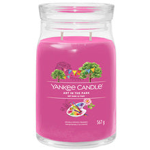 YANKEE CANDLE Art In The Park Signature Candle ( umění v parku ) - Vonná svíčka 567.0g