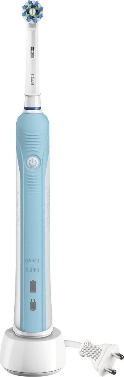 ORAL-B ORAL-B Cross Action Pro700 Electric Toothbrush 1 PCS - Parfumby.com