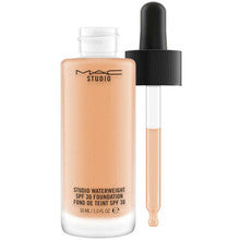 MAC Studio Waterweight SPF 30 Foundation - Liquid makeup 30 ml