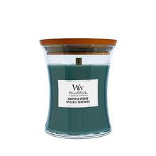 WOODWICK Hourglass Medium Scented Candle #Juniper & Spruce - Parfumby.com